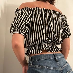 H&M off the shoulder blouse